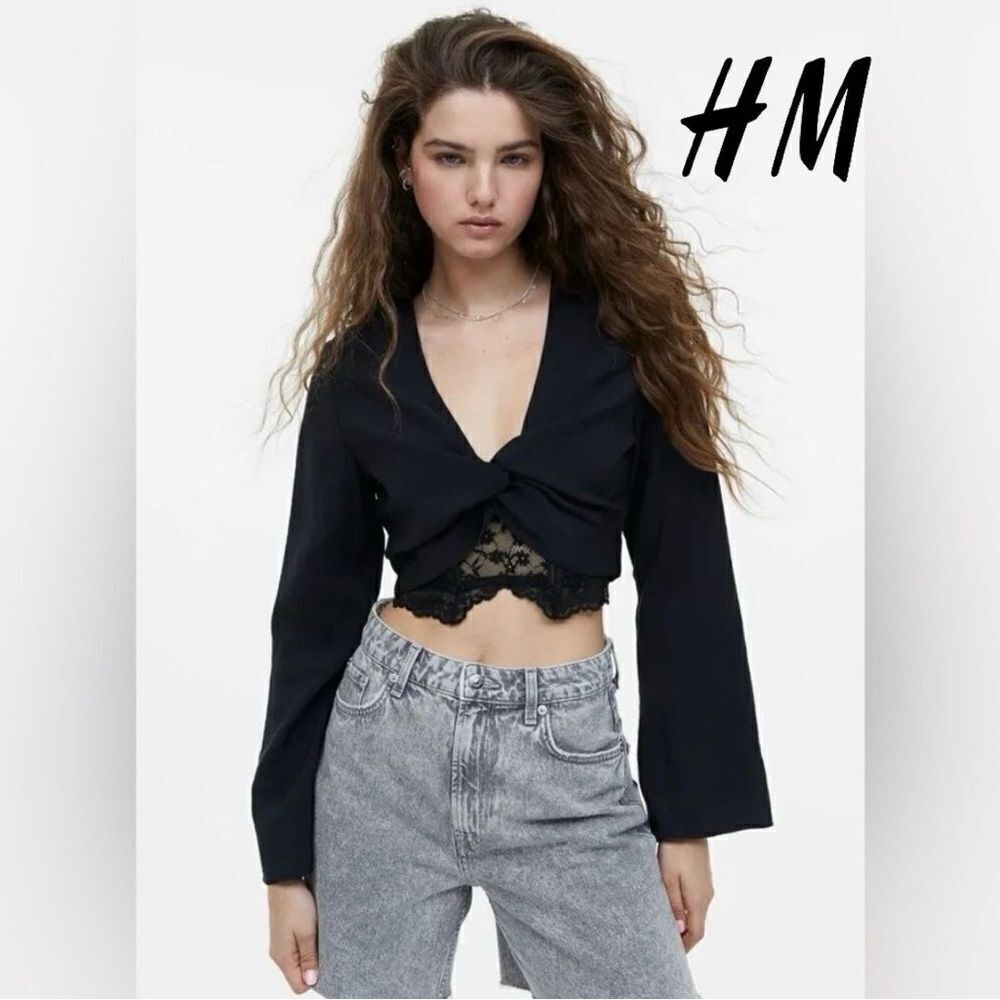 New Divided H&M Crop Top